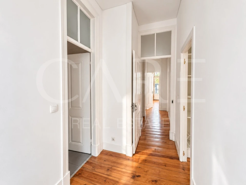 Apartamento T3 para Venda em Santo António Foto 30