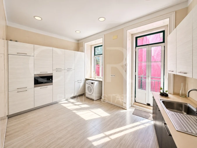 Apartamento T3 para Venda em Santo António Foto 11