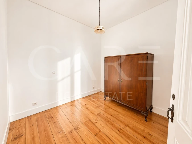 Apartamento T3 para Venda em Santo António Foto 22