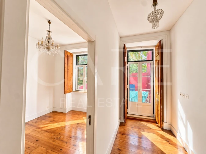 Apartamento T3 para Venda em Santo António Foto 24