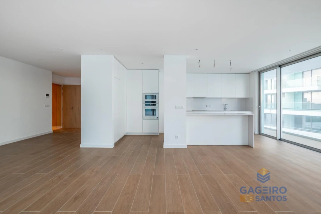 Apartamento T1 para Venda em São Martinho do Porto Foto 5