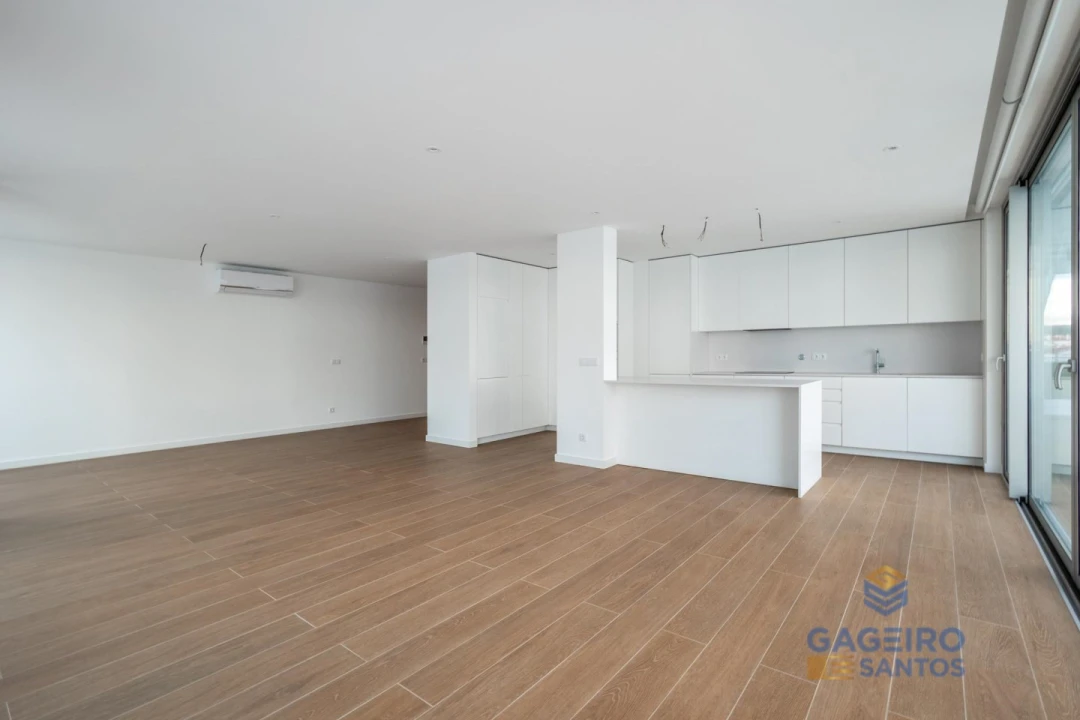 Apartamento T1 para Venda em São Martinho do Porto Foto 7