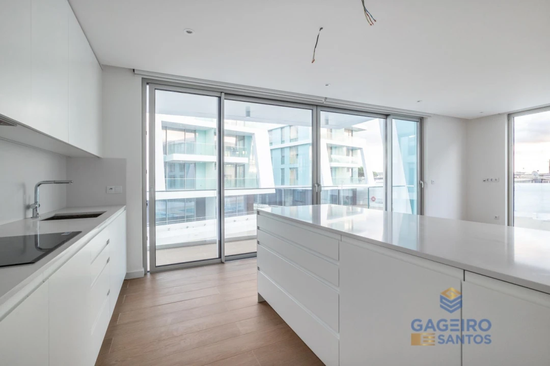 Apartamento T1 para Venda em São Martinho do Porto Foto 11