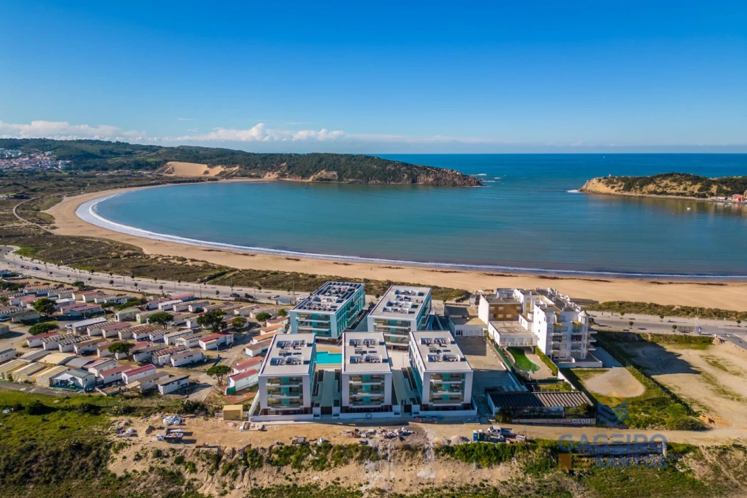 Apartamento T1 para Venda em São Martinho do Porto Foto 36