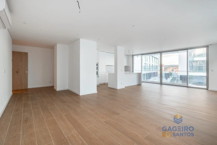 Apartamento T1 para Venda em São Martinho do Porto Foto 4