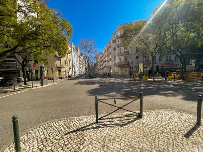 Negócio para Venda em Avenidas Novas Foto 5
