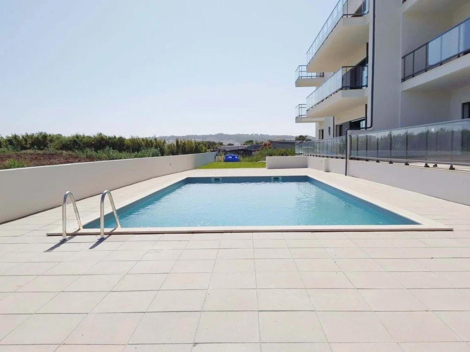 Apartamento T2 para Venda em São Martinho do Porto Foto 17