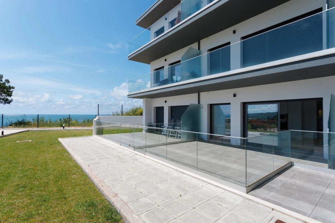 Apartamento T1 para Venda em Nazare Foto 21