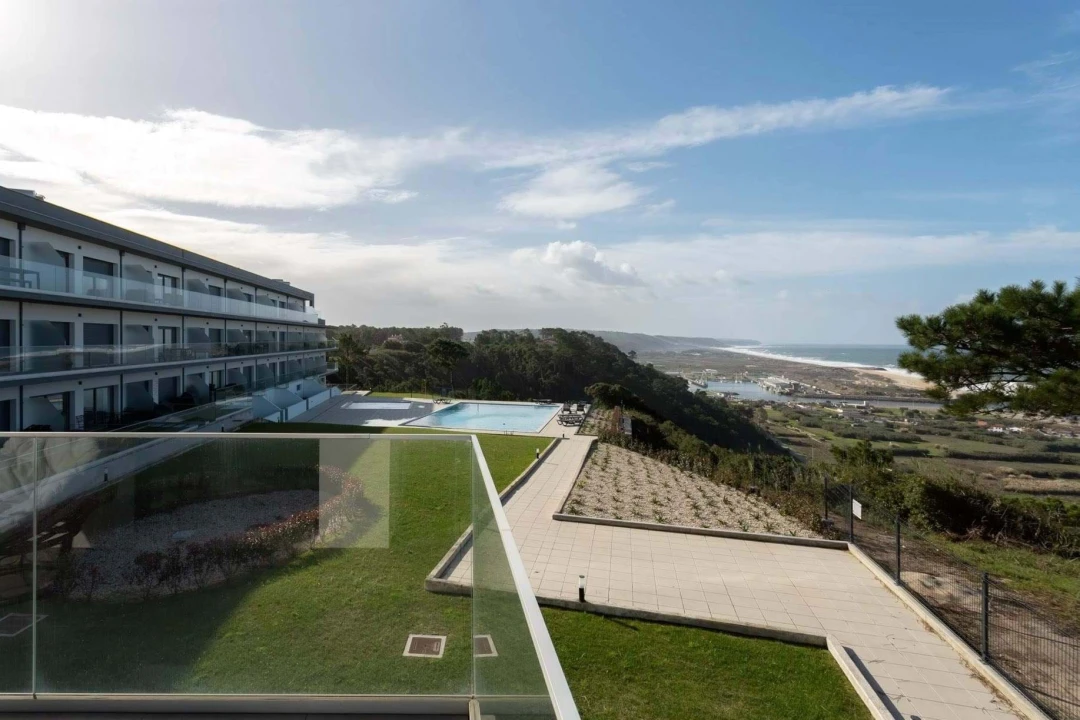 Apartamento T1 para Venda em Nazare Foto 2