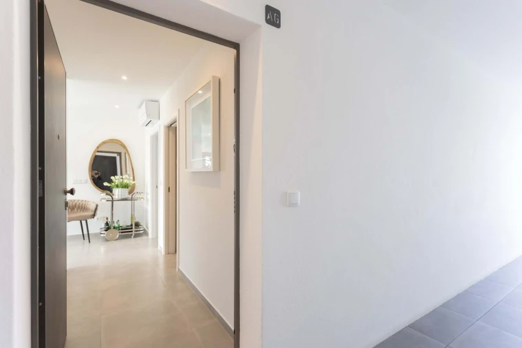 Apartamento T1 para Venda em Nazare Foto 14