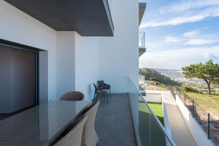 Apartamento T1 para Venda em Nazare Foto 12