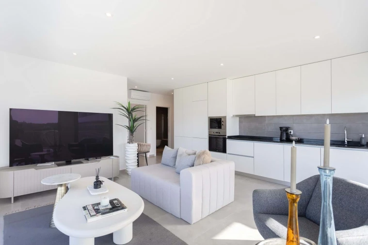 Apartamento T1 para Venda em Nazare Foto 2