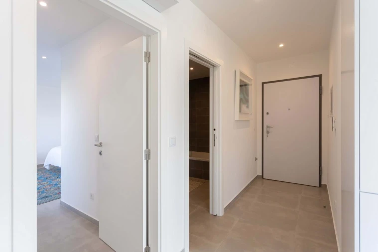 Apartamento T1 para Venda em Nazare Foto 13