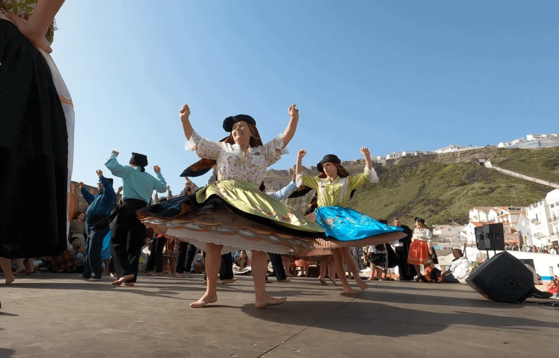 Apartamento T1 para Venda em Nazare Foto 25