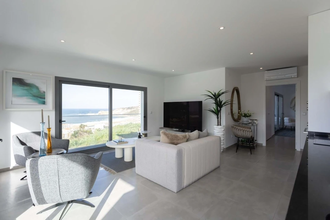 Apartamento T1 para Venda em Nazare Foto 5