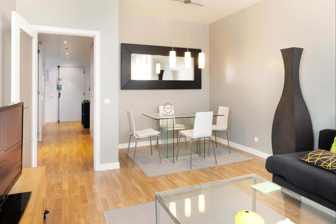 Apartamento T1 para Venda em Cascais e Estoril Foto 3