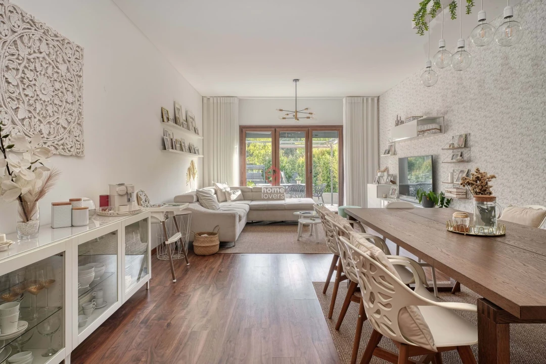 Moradia T3 para Venda em Bucelas Foto 1