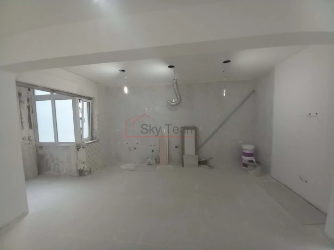 Apartamento T2 para Venda em Laranjeiro e Feijó Foto 15