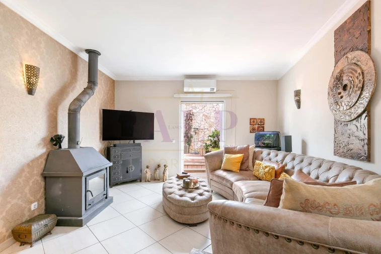 Moradia T3 para Venda em Lagos (São Sebastião e Santa Maria) Foto 11