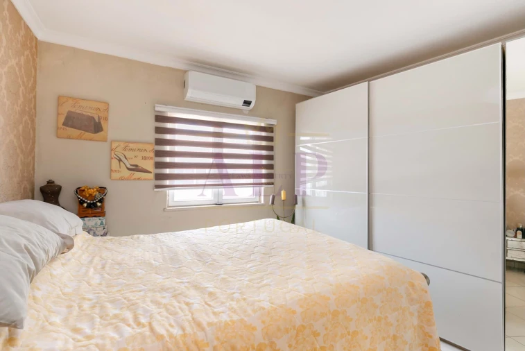 Moradia T3 para Venda em Lagos (São Sebastião e Santa Maria) Foto 13