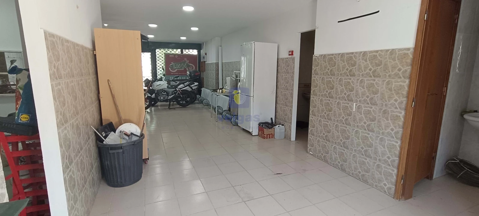 Negócio para Arrendamento em Santo António dos Cavaleiros e Frielas Foto 12