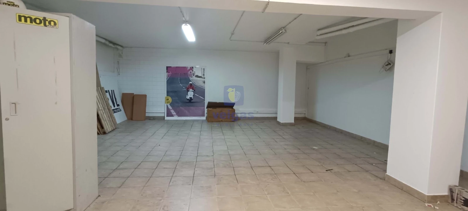 Negócio para Arrendamento em Santo António dos Cavaleiros e Frielas Foto 18