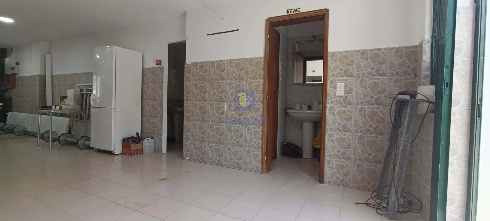 Negócio para Arrendamento em Santo António dos Cavaleiros e Frielas Foto 3