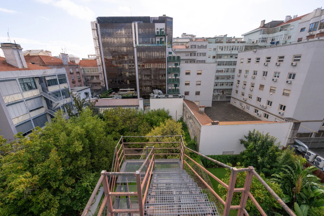 Apartamento T2 para Venda em Avenidas Novas Foto 54