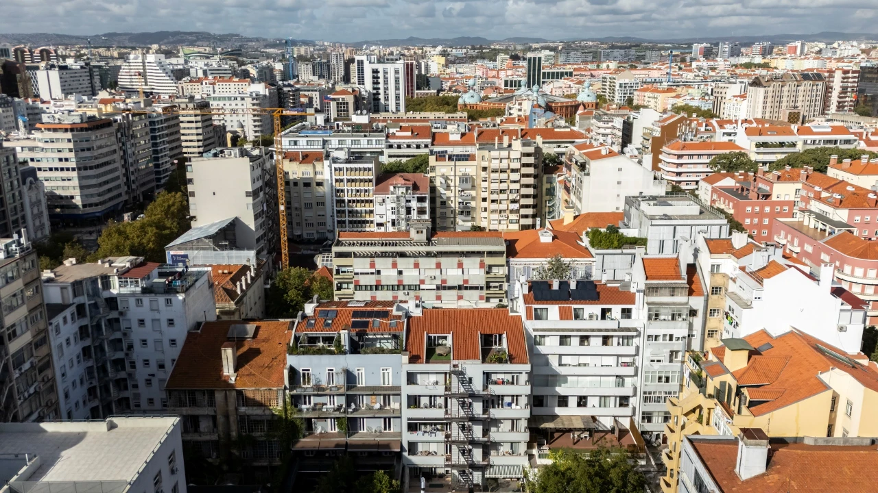 Apartamento T2 para Venda em Avenidas Novas Foto 55