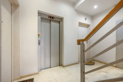 Apartamento T2 para Venda em Avenidas Novas