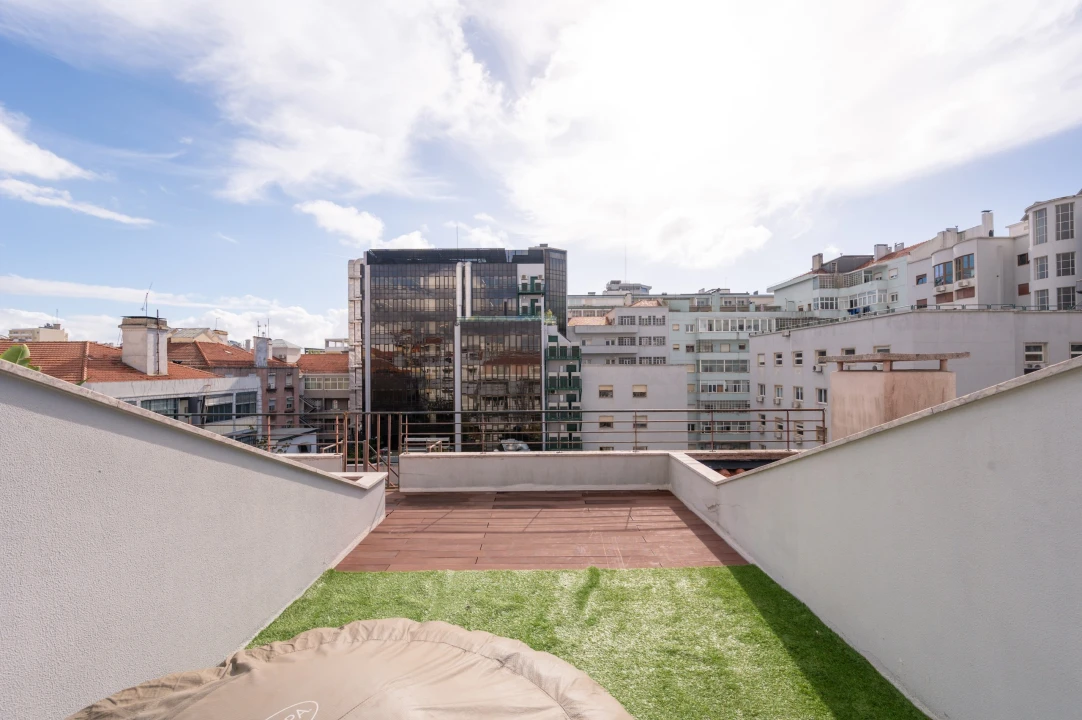 Apartamento T2 para Venda em Avenidas Novas Foto 43
