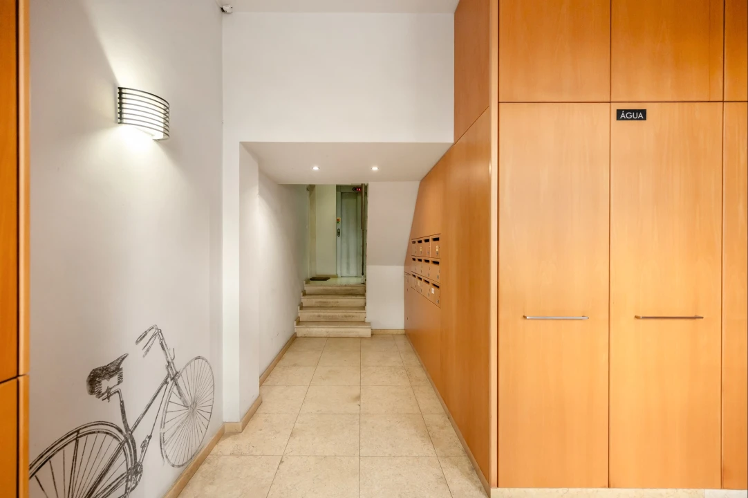Apartamento T2 para Venda em Avenidas Novas Foto 28