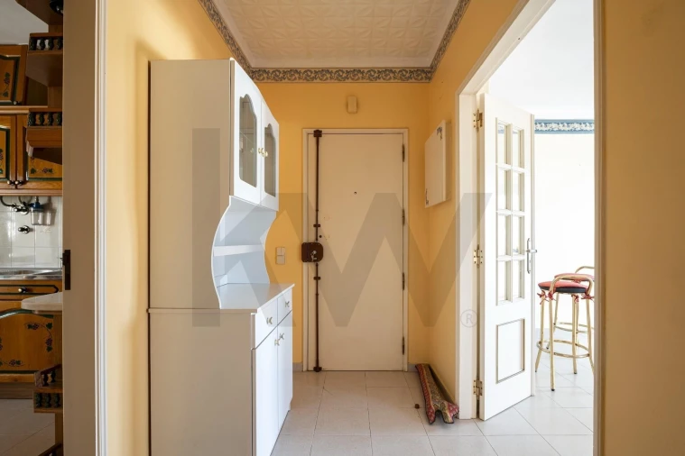 Apartamento T2 para Venda em Portimão Foto 16