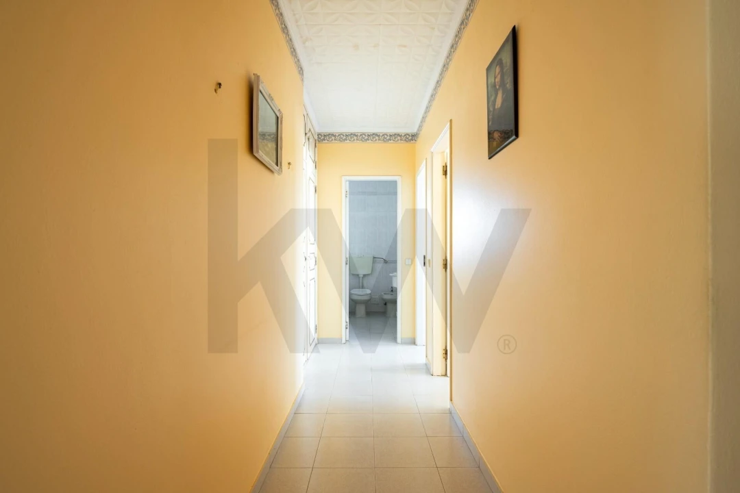 Apartamento T2 para Venda em Portimão Foto 15