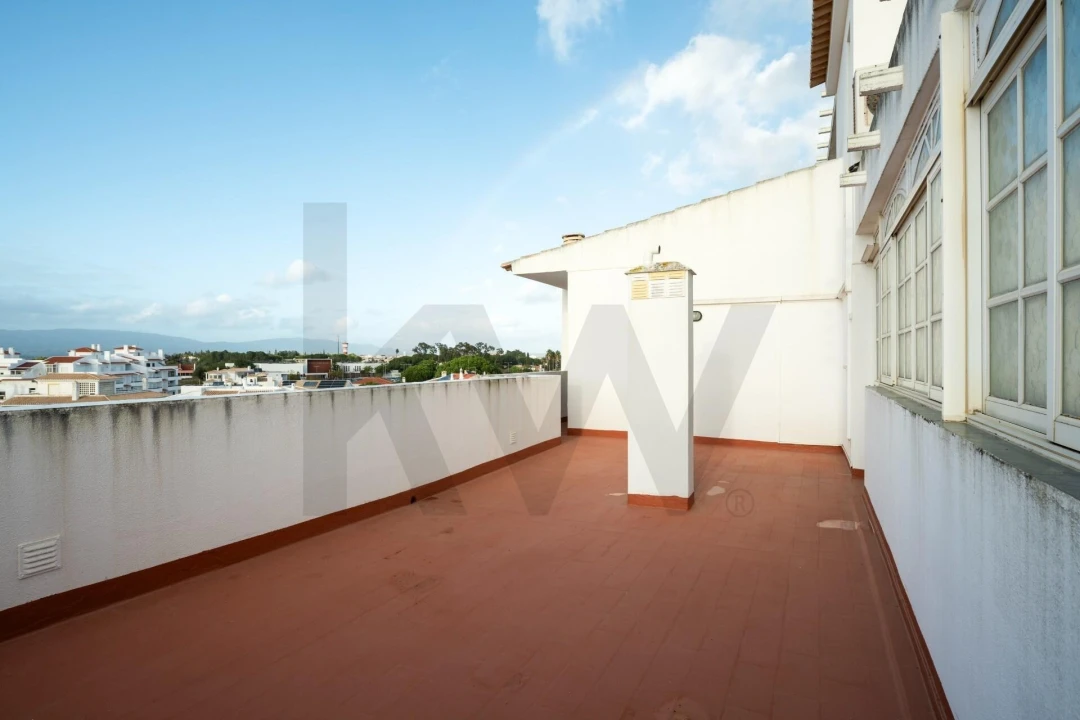 Apartamento T2 para Venda em Portimão Foto 20