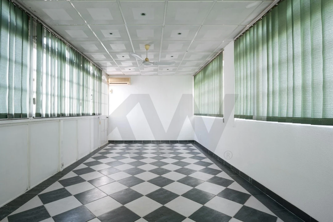 Apartamento T2 para Venda em Portimão Foto 25