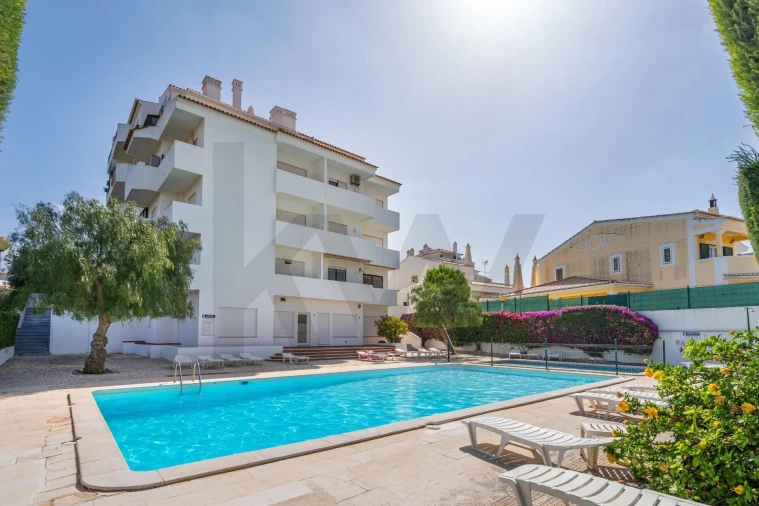 Apartamento para Venda em Alvor Foto 2