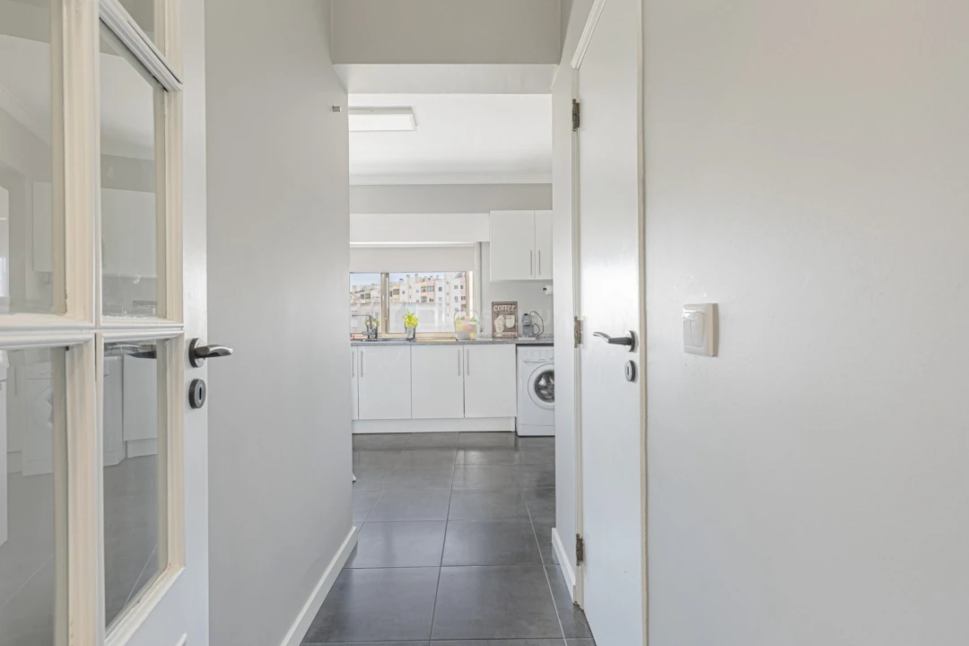 Apartamento T3 para Venda em Laranjeiro e Feijó Foto 14