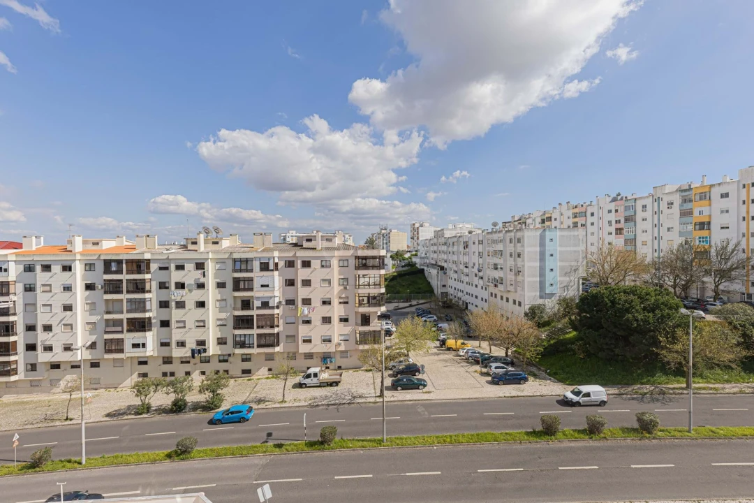 Apartamento T3 para Venda em Laranjeiro e Feijó Foto 44