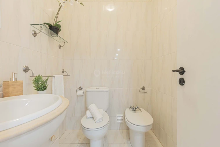 Apartamento T3 para Venda em Laranjeiro e Feijó Foto 24