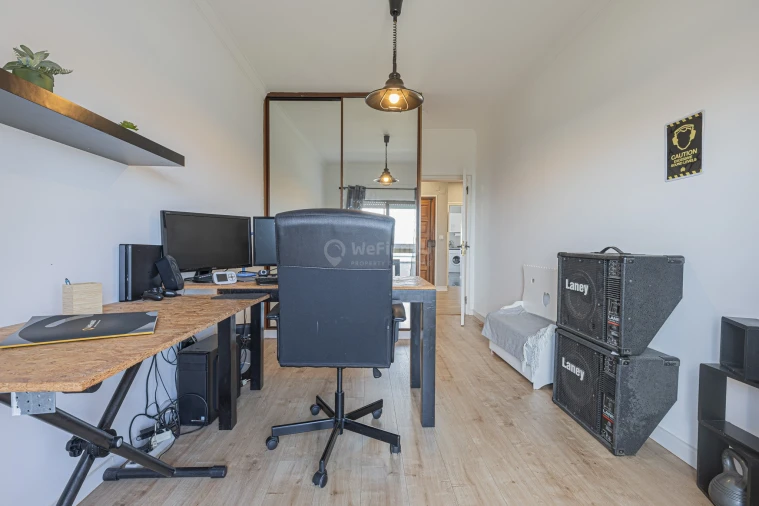 Apartamento T3 para Venda em Laranjeiro e Feijó Foto 33