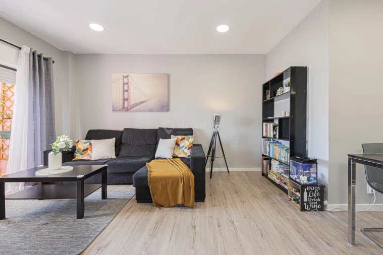 Apartamento T3 para Venda em Laranjeiro e Feijó Foto 8