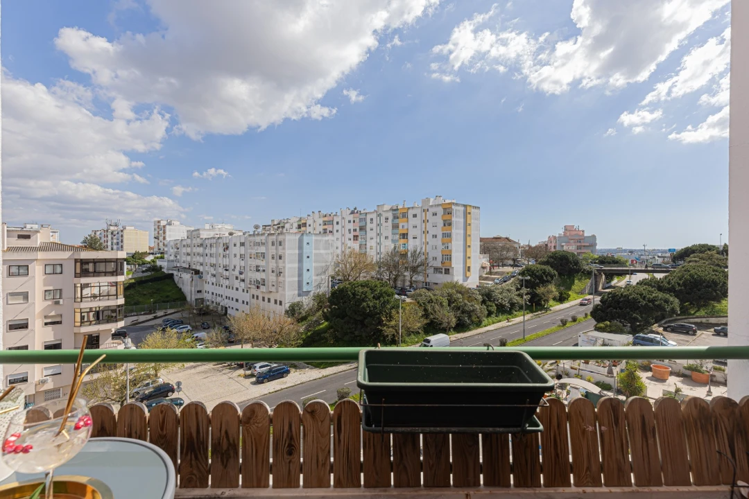 Apartamento T3 para Venda em Laranjeiro e Feijó Foto 31