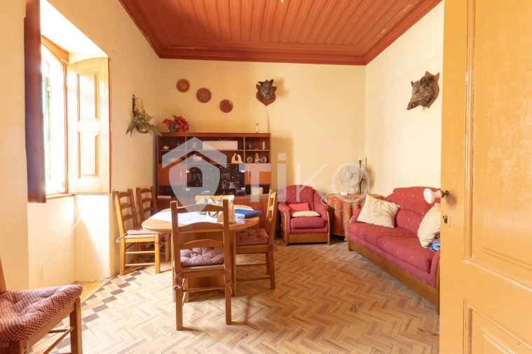 Moradia T10 para Venda em São Miguel do Pinheiro, São Pedro de Solis, São Sebastião dos Carros Foto 3