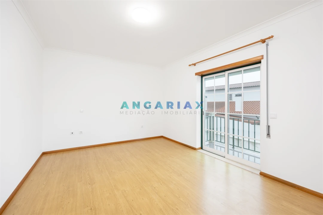 Moradia T3 para Venda em Marinha Grande Foto 20