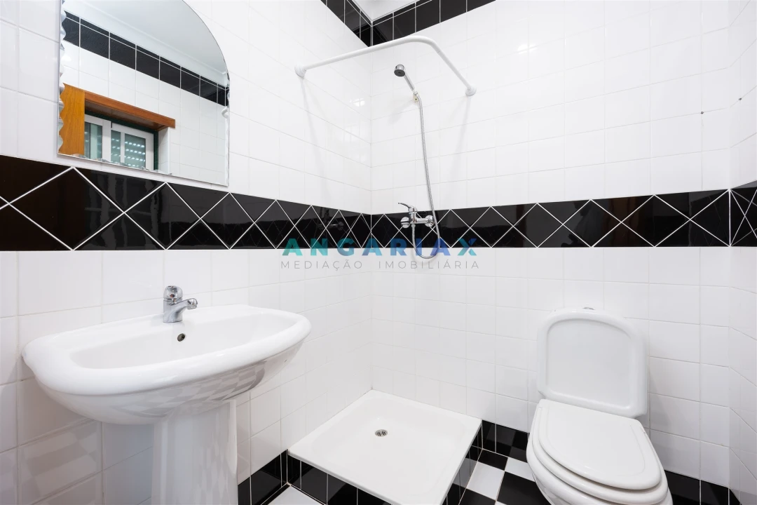 Moradia T3 para Venda em Marinha Grande Foto 10