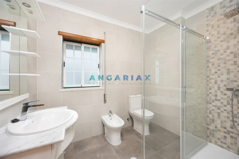 Moradia T3 para Venda em Marinha Grande Foto 23