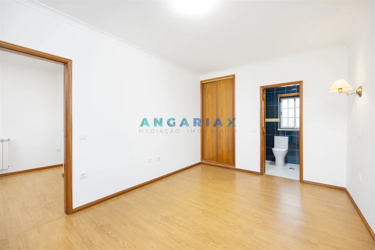 Moradia T3 para Venda em Marinha Grande Foto 14