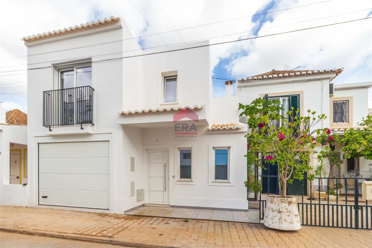 Moradia T3 para Venda em Tavira (Santa Maria e Santiago)