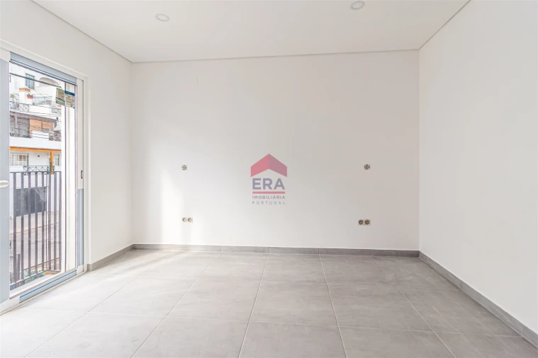 Moradia T3 para Venda em Tavira (Santa Maria e Santiago) Foto 9